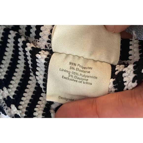 Peony Swim Australia Bikini Top Size 12 Striped Tie Front Black White Resort - Picture 7 of 7